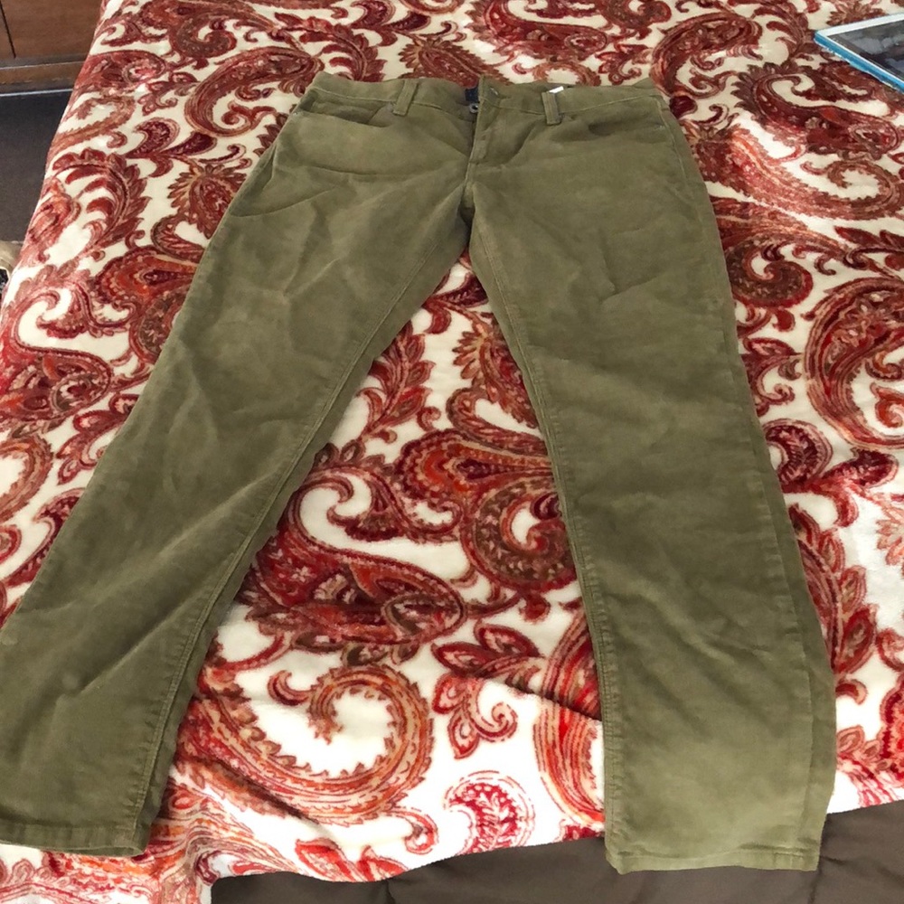 Lucky brand skinny cords ! Size 10